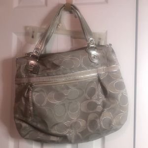 Coach 18979 Poppy Khaki silver Tote Bag